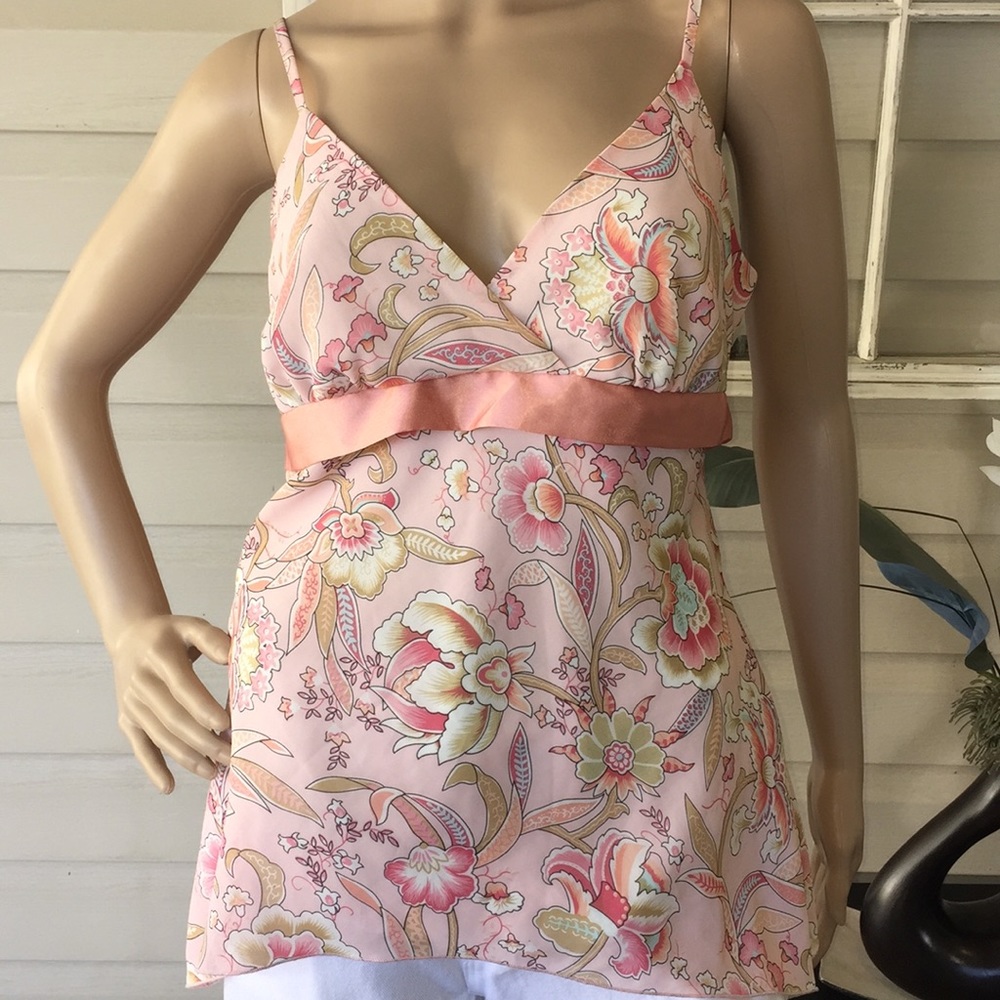 Tailor B Moss Women’s Top